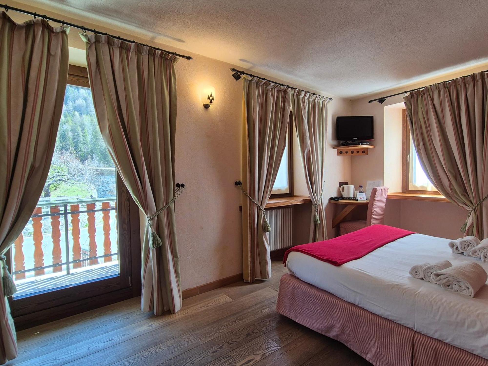 Hotel Dente Del Gigante Courmayeur Dış mekan fotoğraf